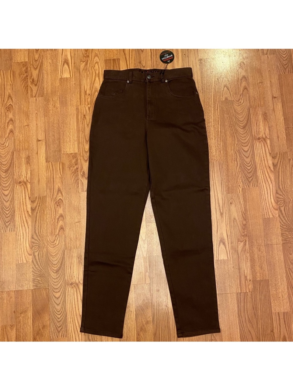 Gloria Vanderbilt Straight Leg Jeans in Dark Brown